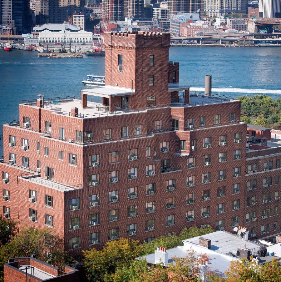 Columbia Heights 124