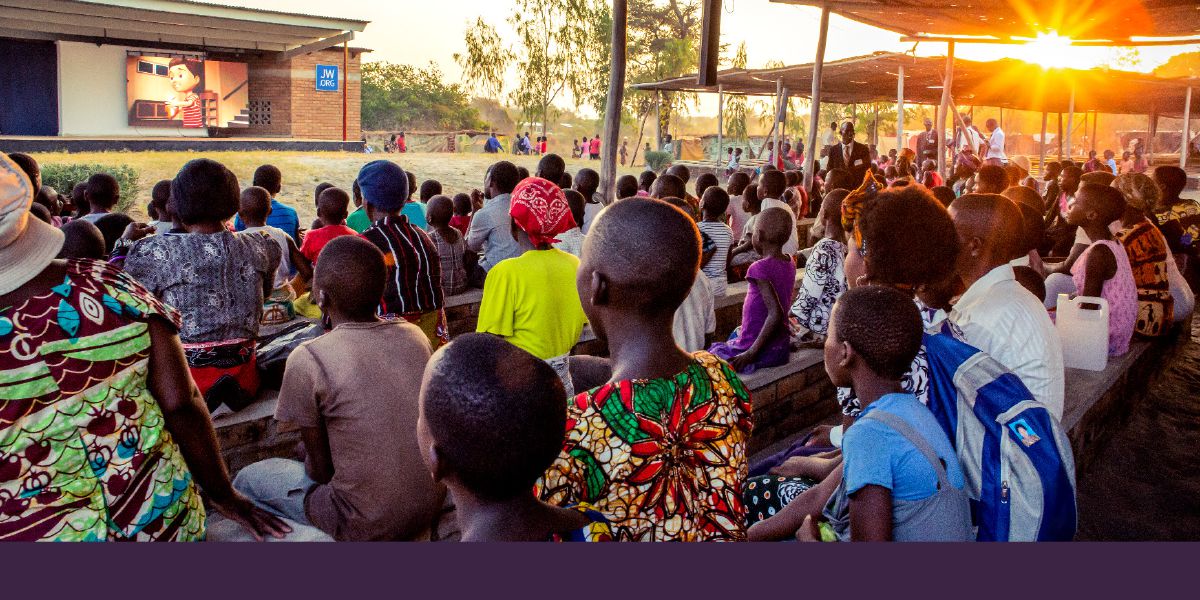 Ebi inu chinichini ilile me Malawi mititiin̄ me agan̄ ikakwun̄ ikikpọ JW Broadcasting