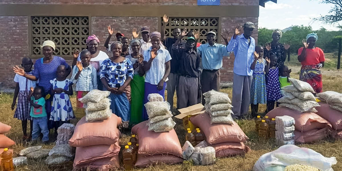 Bọn ute ibaan̄ mè irieen̄ ekeke me isi Uwu Ntitiin̄ melek inorie esabe ijet ema me isi kiban̄.