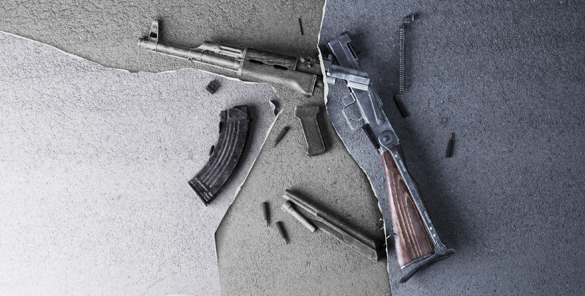 صورة ممزَّقة لسلاح مفكَّك