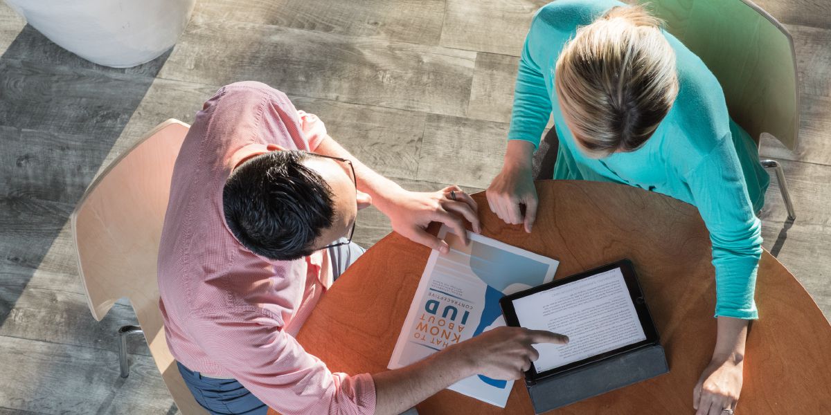 Kiñe kurewen petu chillkatuy ti Dispositivo Intrauterino mu