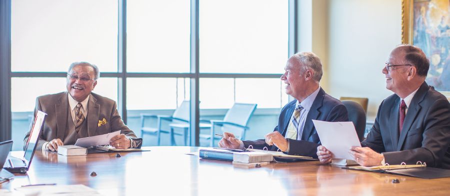 Samuel Herd, Stephen Lett ka David Splane koneltulelu ti Kiñewkülechi Ngünenielu mu