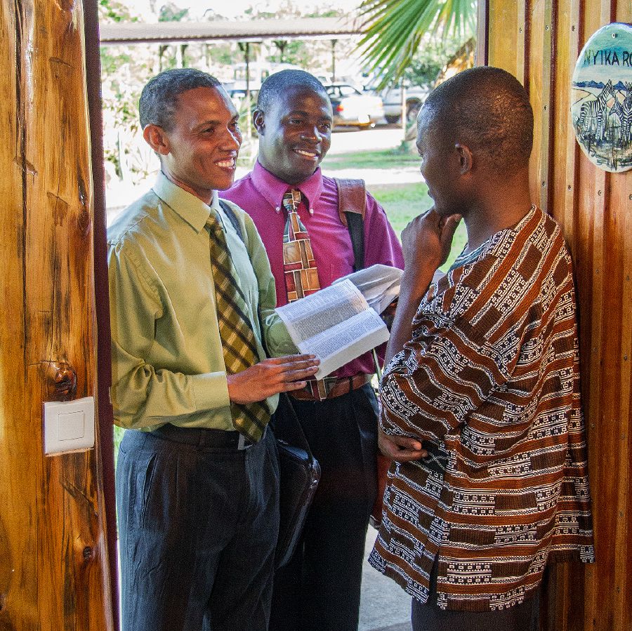 Etẹn nikpia eva gha kporhu ma okpia ọkpa vbe ikporhu ọghe owa yasẹ owa