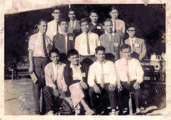 [Hulagway sa panid 125]