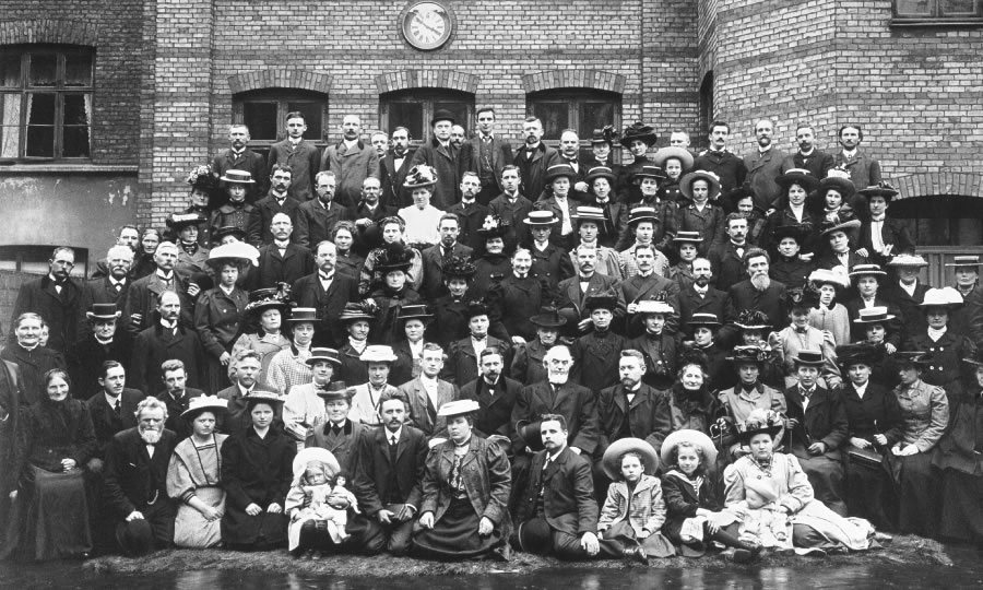 Skupina badatelů Bible v dánské Kodani roku 1909