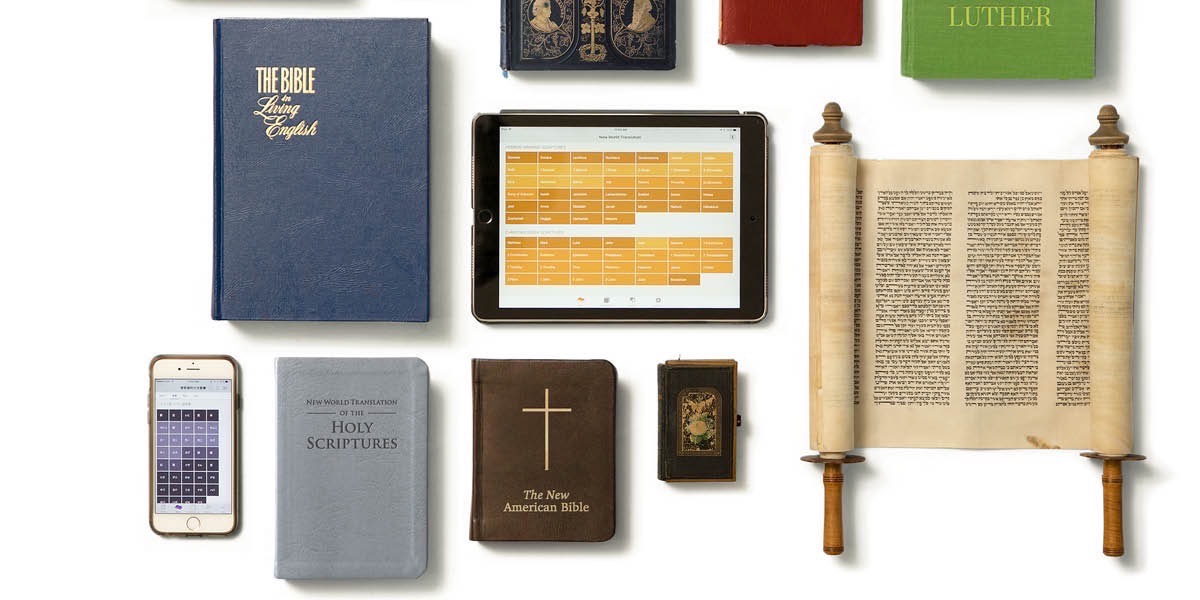 Bible v různých podobách – ručně psané, vytištěné i elektronické