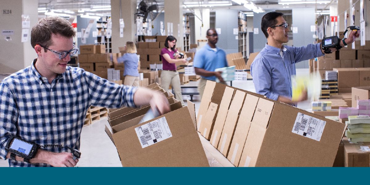 Brødre og søstre arbejder på Wallkill, New York