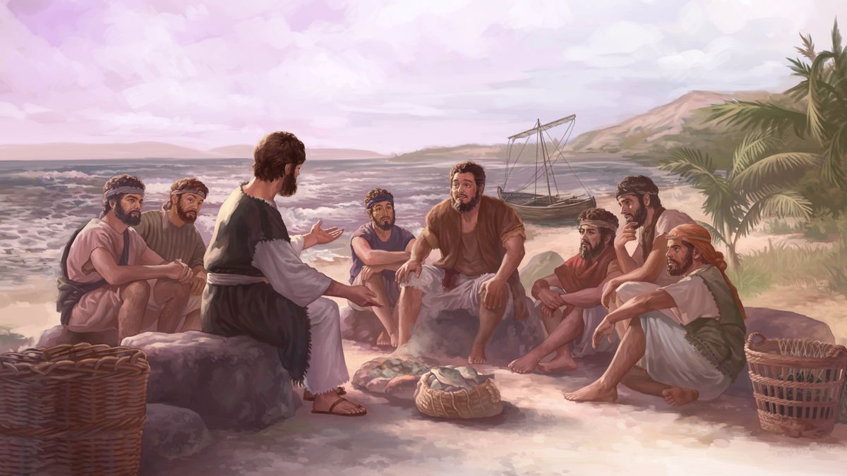 Jesus sidder på stranden og taler til sine disciple mens de tilbereder fisk over gløder.