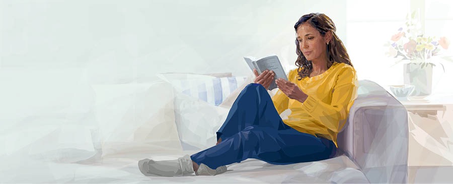 Eine Schwester liest in der Bibel