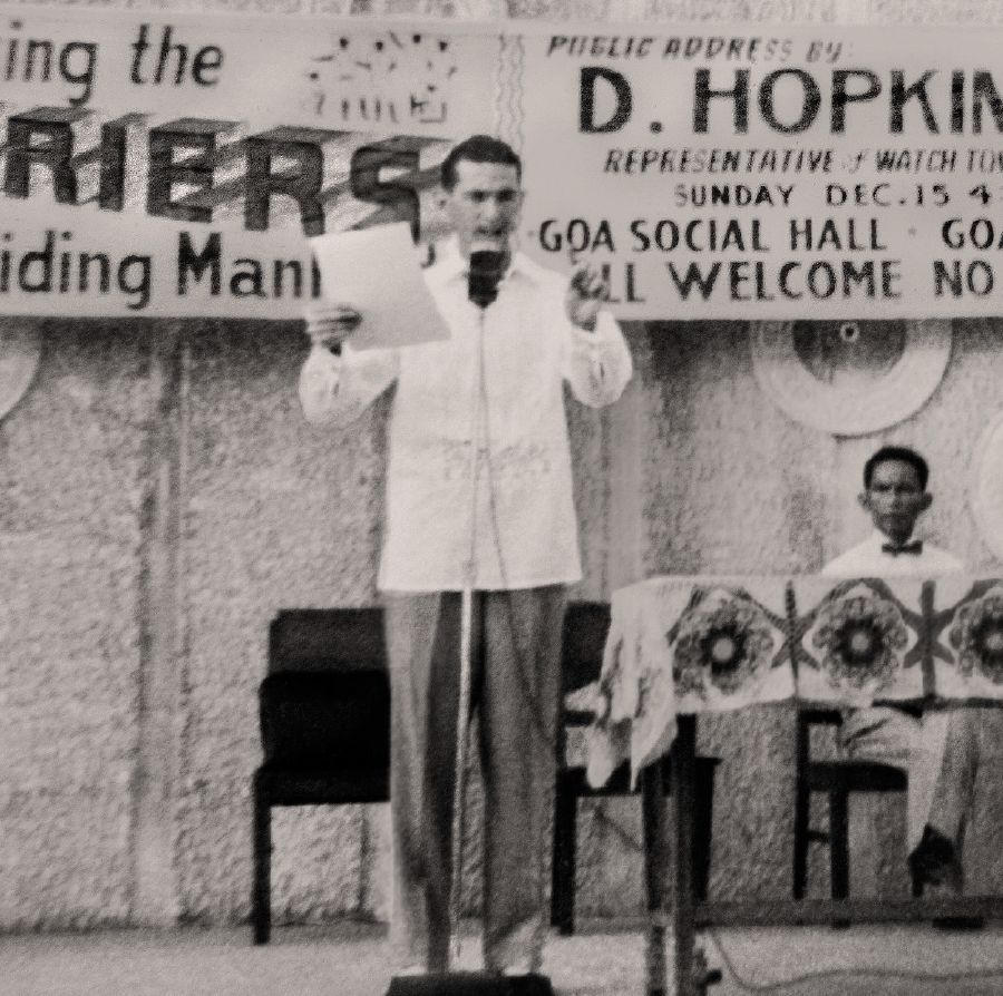 Hnei Denton Hopkinson hna cile fë la ketre cainöj