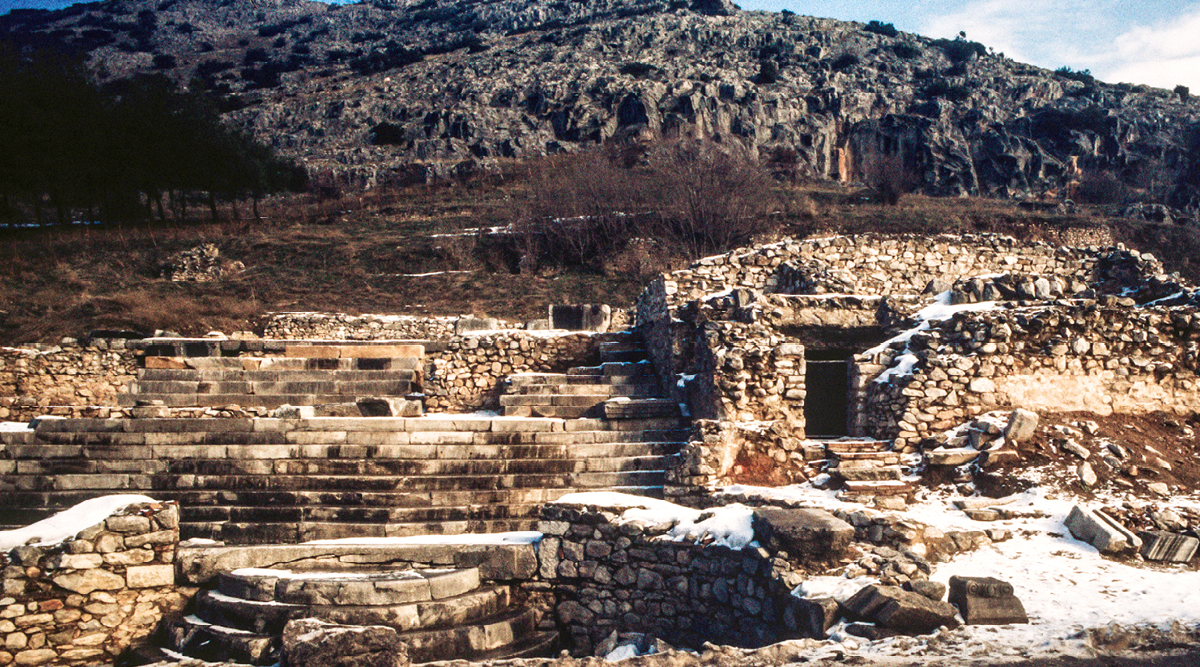 [Εικόνα στη σελίδα 749]