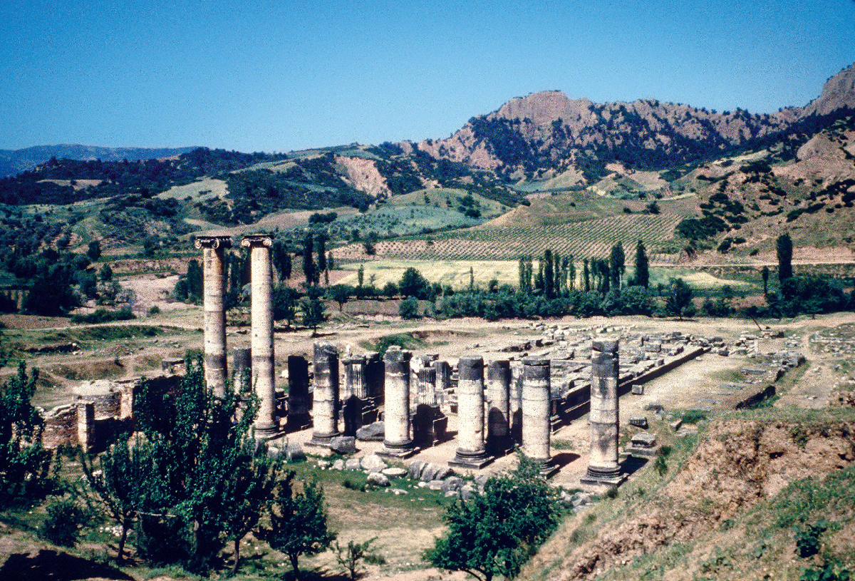 [Εικόνα στη σελίδα 946]