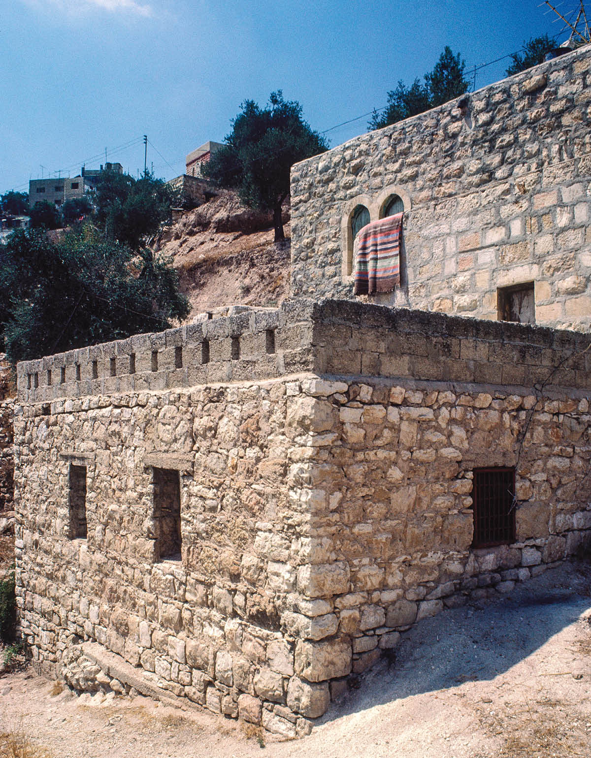 [Εικόνα στη σελίδα 952]