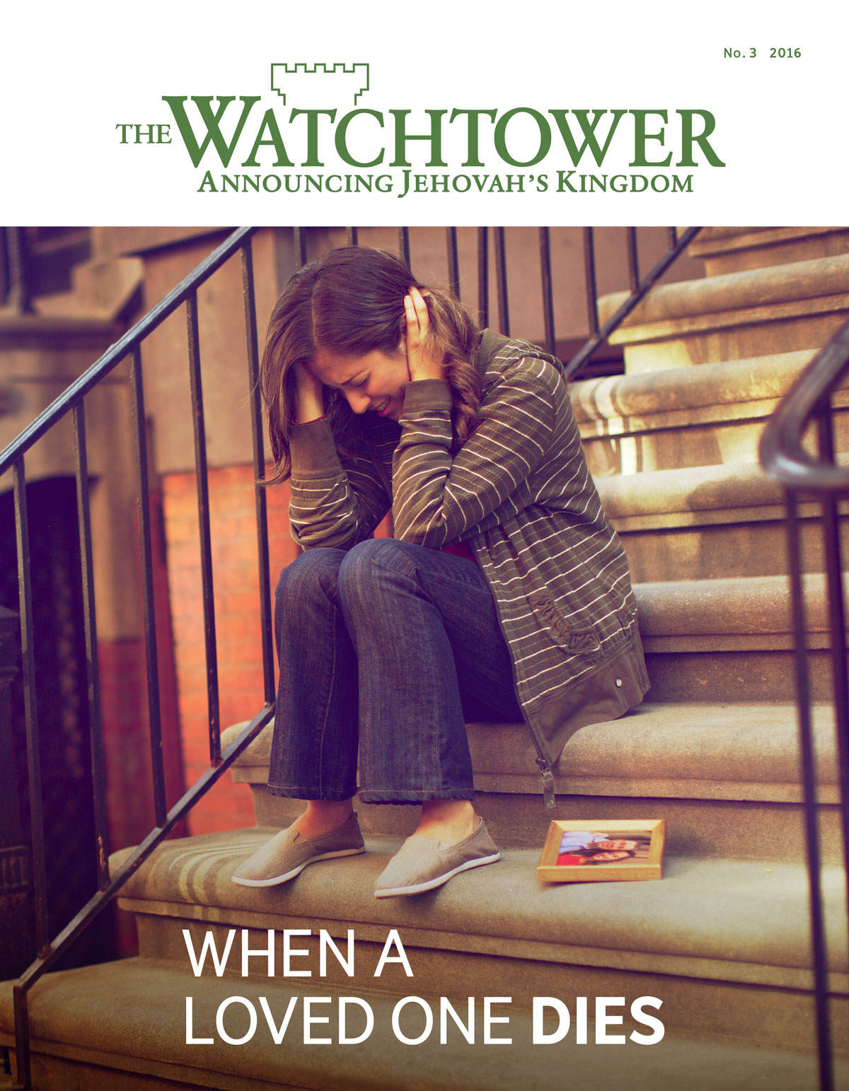 The Watchtower magazine, No. 3 2016 | When a Loved One Dies