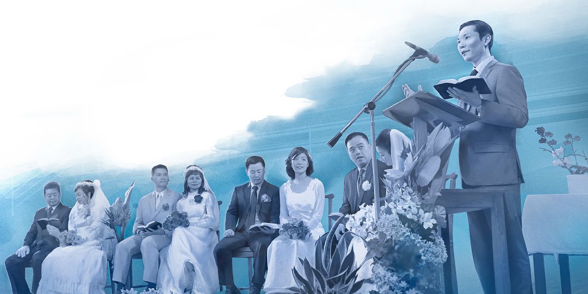 A wedding ceremony in Indonesia is used to hold an assembly