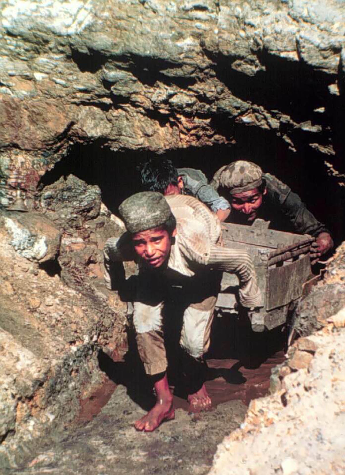 بردگی كودكان