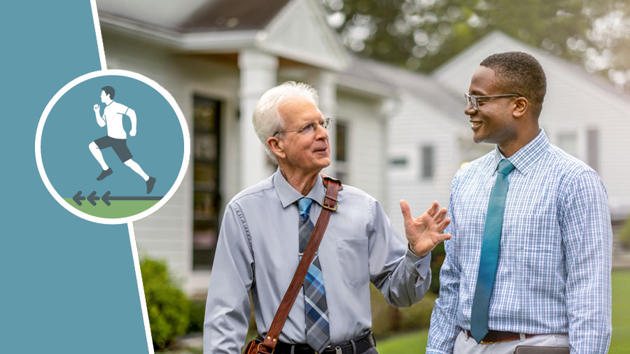 تصوير دونده‌ای كه به سمت جلو می‌دود.‏ در كنار آن برادری مسن با برادری جوان در موعظه هستند و از صحبت با يكديگر لذّت می‌برند.‏