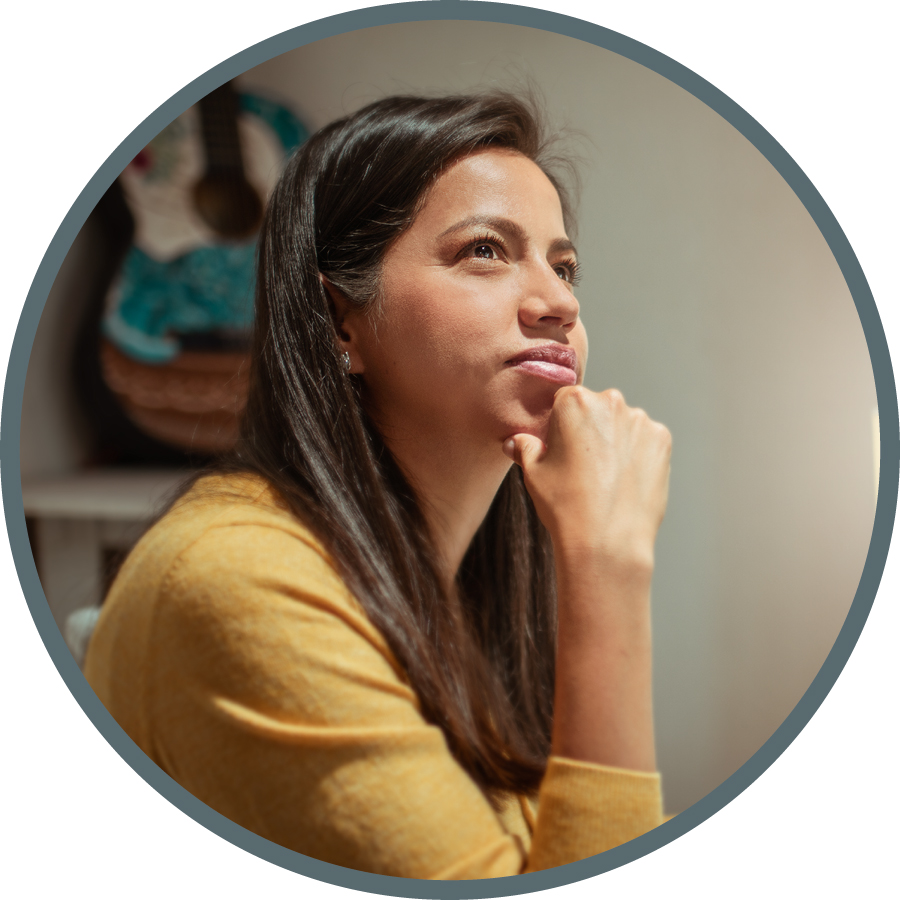 آن شاگرد بر آنچه خوانده است تعمّق می‌كند.‏