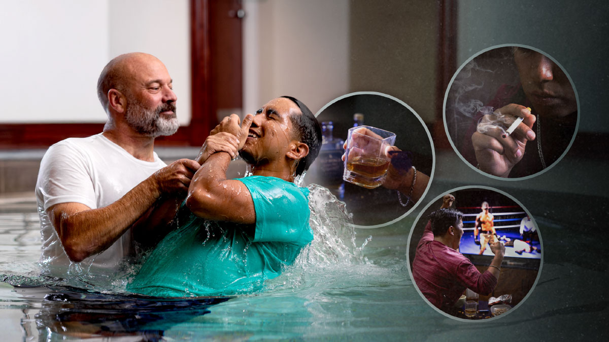 مجموعه‌ای از تصاویر:‏ مردی بعد از غلبه بر ضعف‌هایش تعمید می‌گیرد.‏ ۱)‏ او با اشتیاق مسابقهٔ بوکس را در تلویزیون تماشا می‌کند.‏ ۲)‏ سیگار می‌کشد.‏ ۳)‏ در خوردن مشروب زیاده‌روی می‌کند.‏ ۴)‏ بعدها در استخری تعمید می‌گیرد.‏