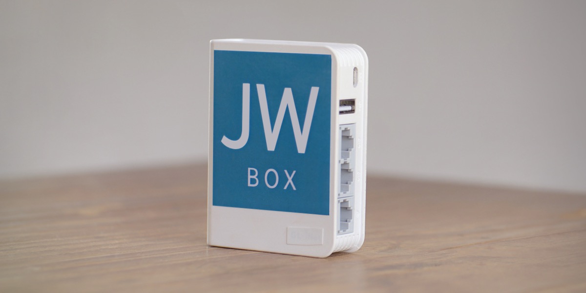 Unha JW Box.