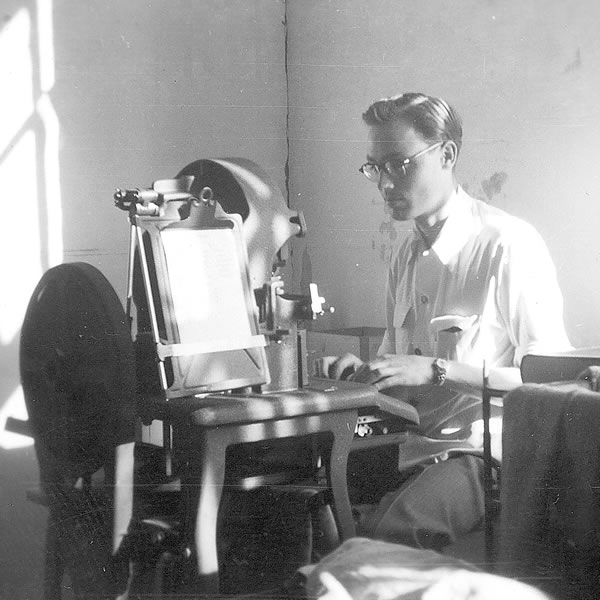 Richard a Bételben dolgozik