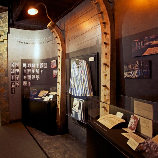 Foto dị na peeji nke 25