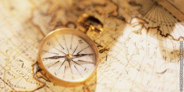 Una bussola e una mappa