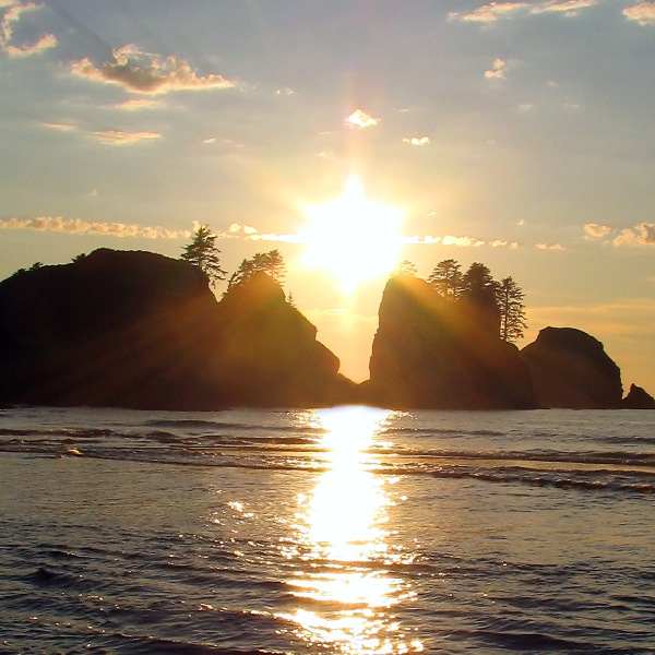 Un bellissimo tramonto sul mare