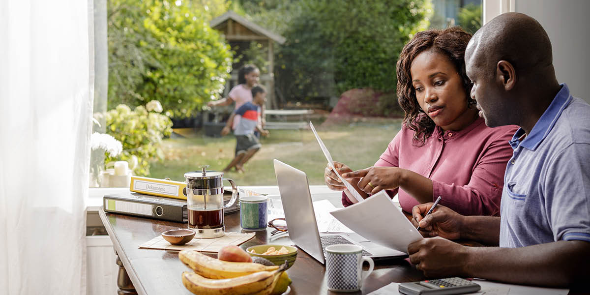 Ọzae-avọ-aye jọ nọ a be jiroro kpahe igho rai yọ emọ rai a be zaharo evaọ obọ emu-uwou.