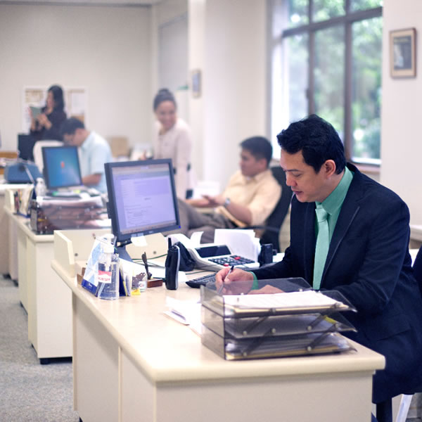 仕事中のジェシー