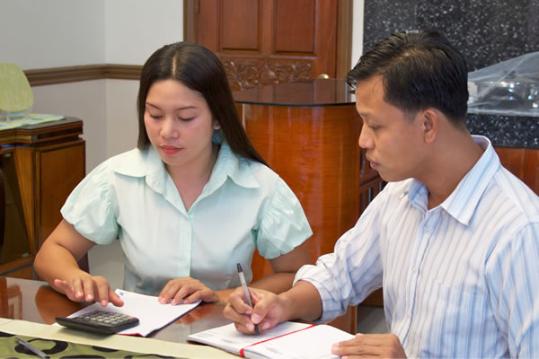 [​រូបភាព​នៅ​ទំព័រ​១១​]