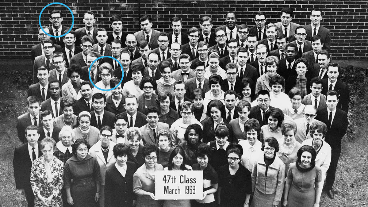 Darelas ir Zuzana Šarpai kartu su 47 Gileado mokyklos laida.