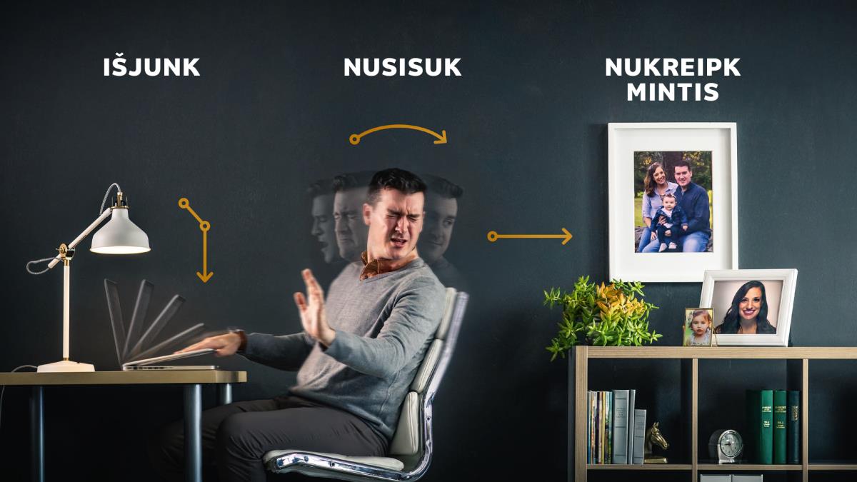 Krikščionis išjungia kompiuterį, nusisuka ir žiūri į savo žmonos ir dukrelės nuotraukas