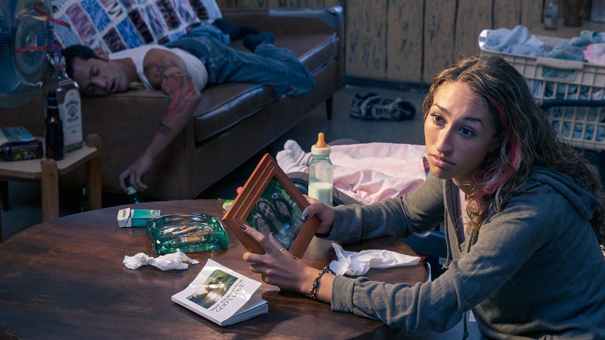 Muanetu wa bakaji udibu basele kudi muntu udi kayi Ntemu ukadi ne muana, udi wela meji bikole uvuluka patshivuaye wenze malu a mu nyuma pa tshibidilu. ku mêsa kuikala tshintu tshia kuelela butu ne tutupa tua makanya. Bayende mukuatshika mulala mu nkuasa.