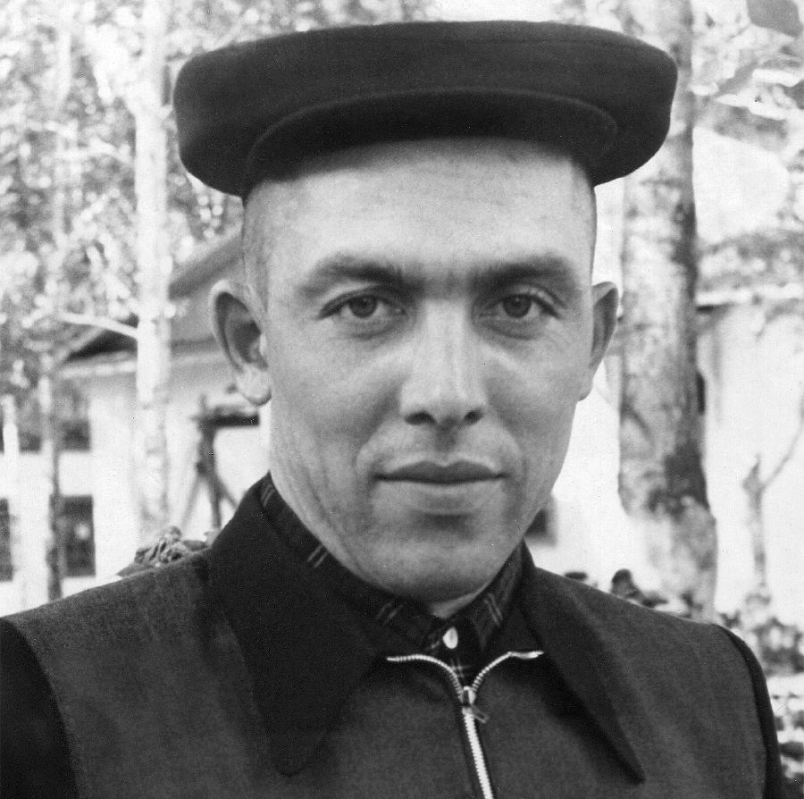 Pavel Sivulsky mu kamponya ka dienzejangana midimu mikole mu 1962
