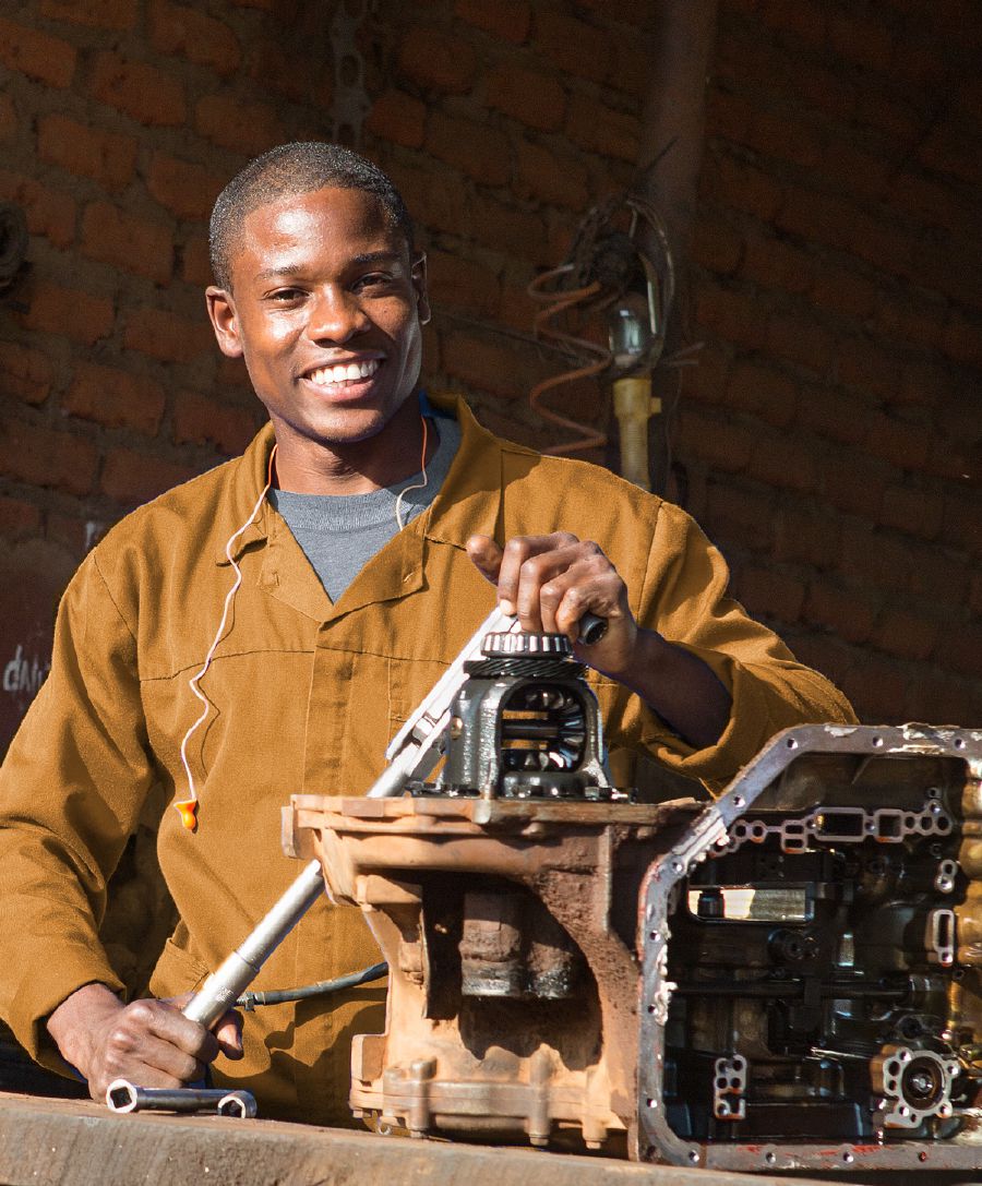 Manakwetu nakuzañalala namudimu wukwetiyi