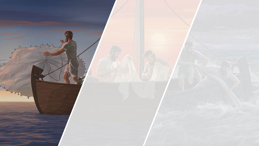 Saullēkta laikā zvejnieks met jūrā tīklu.