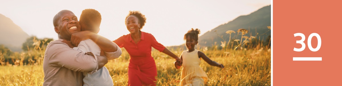 പാഠം 30. പുനരുത്ഥാനപ്പെട്ട്‌ വന്നിരിക്കുന്ന കുട്ടിയെ കാണാൻ ഓടിച്ചെല്ലുന്ന കുടുംബാംഗങ്ങൾ.