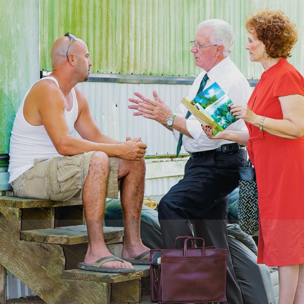 [६ पानांवरील चित्र]