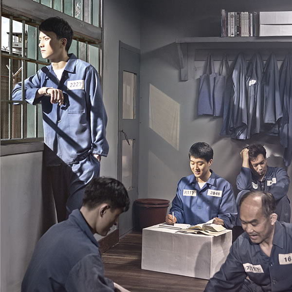 [စာမျက်နှာ ၂ ပါ ရုပ်ပုံ]