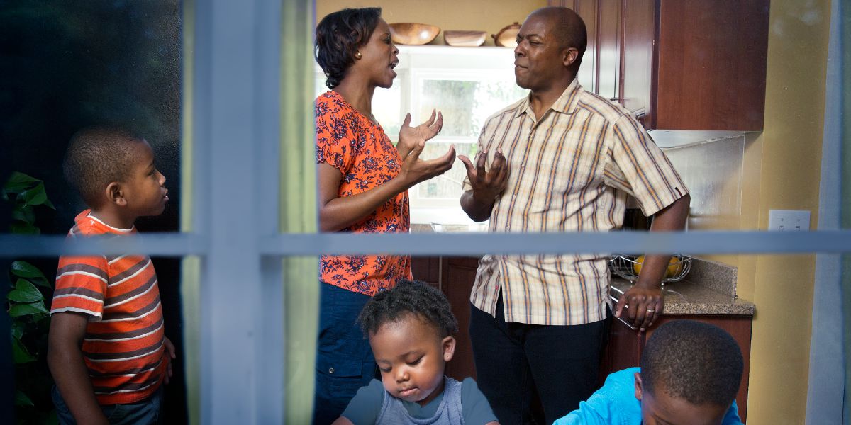 Ana akhumudwa chifukwa akumva makolo awo akukangana