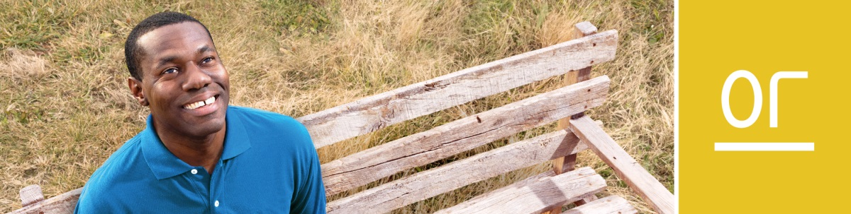 ପାଠ ୮. ଜଣେ ବ୍ୟକ୍ତି ବେଞ୍ଚରେ ବସି ଆକାଶକୁ ଦେଖୁଛନ୍ତି ।