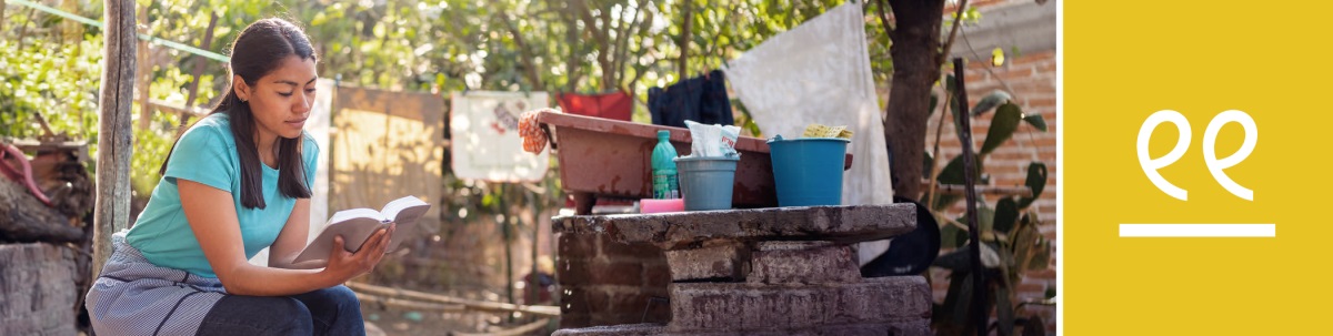 ପାଠ ୧୧. ମହିଳା ଜଣକ ନିଜ ଘରର କିଛି କାମ କରୁଥିଲେ ଏବଂ ଏବେ ସେ କିଛି ସମୟ କାଢ଼ି ବାଇବଲ ପଢ଼ୁଛନ୍ତି ।