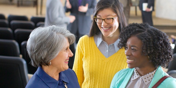 Йегъовӕйы Ӕвдисӕнтӕ алыхуызон адӕмыхӕттытӕй Паддзахады залы