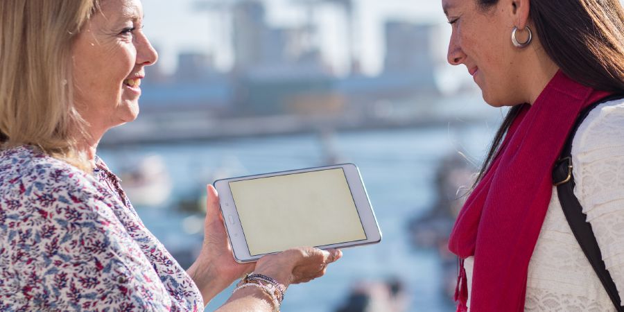 Хо иу сылгоймагӕн ӕвдисы видеоролик «Библи ахуыр кӕнын цӕмӕн хъӕуы?»