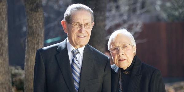 [Piksa long page 17]