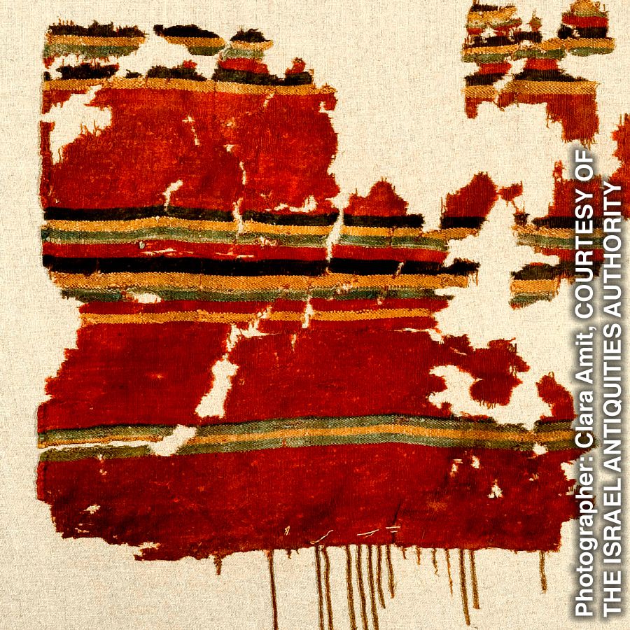 Olketa faendem disfala pis wool kaleko long cave klosap long Dead Sea. Luk olsem hem bilong bifor 135 C.E.