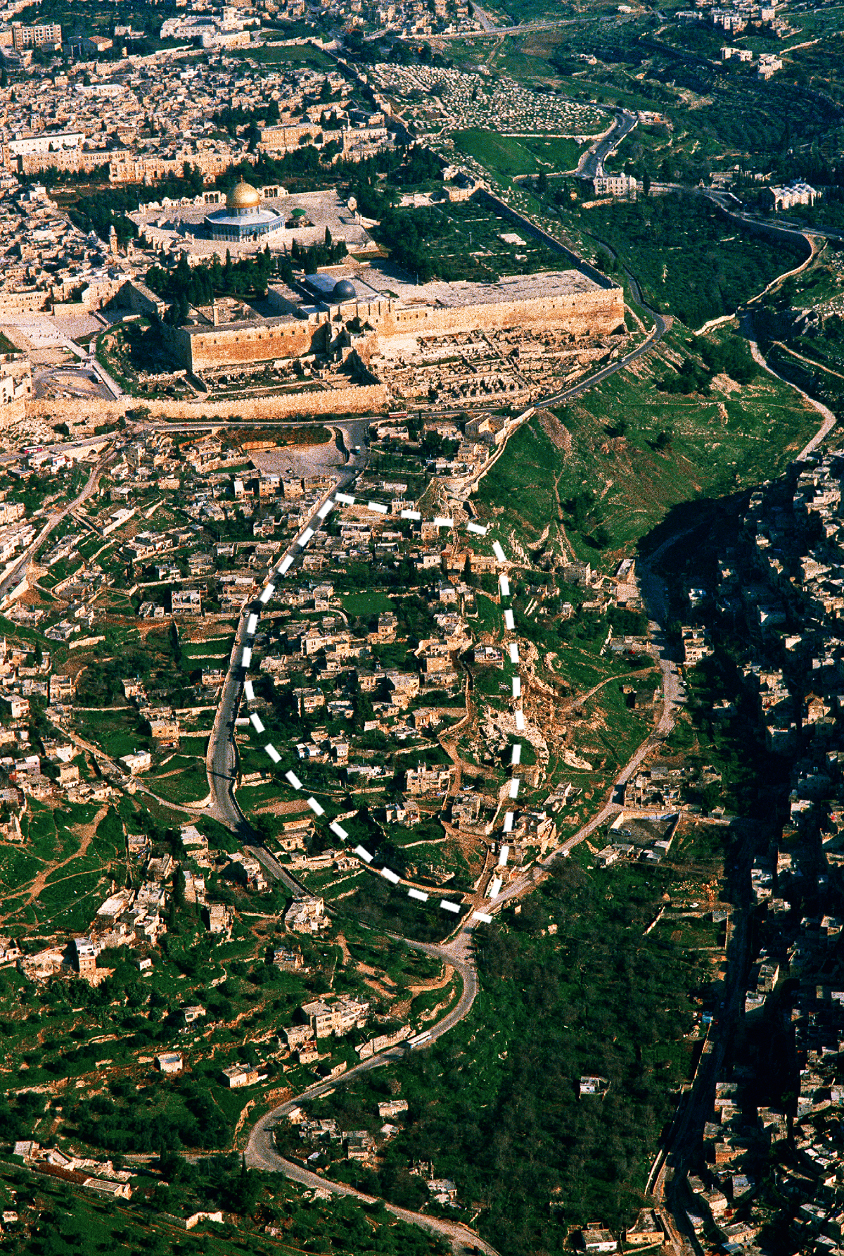 [Ilustracja na stronie 747]