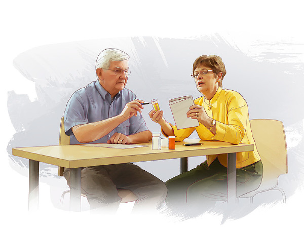 O casal conversa sobre as anotações feitas no consultório médico