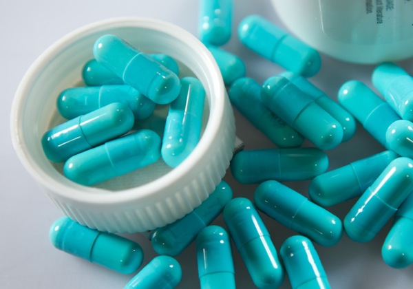 [Ilustraţia de la pagina 3]